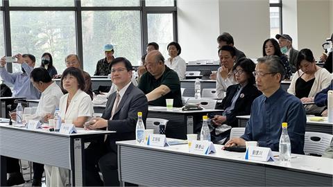 從新南向到新東向　林佳龍推公私協力打造「台美聯合艦隊」