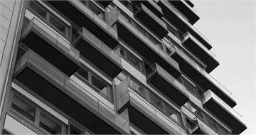 替妹妹出錢十年換來一聲「我買房了」　姊姊沉默了