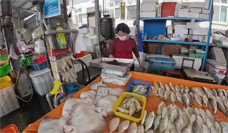 在地人才知道！彰化縣唯一賣現撈海鮮的漁港　他驚曝活魟魚價格驚呆網