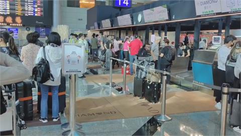 台灣本土疫情爆「飛美避難」　北美航線班班客滿