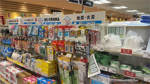 末日預言籠罩　日本團客減少　超市末日防災物資熱賣