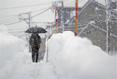日本北部暴雪「青森連3天積雪逾4米」　北海道低溫－24.6度