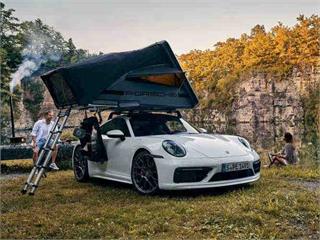 連911也能裝！Porsche推出精品級車頂露營帳篷