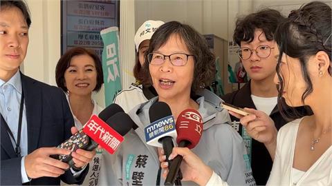 快新聞／蔡壁如還俗了！出家後現身黨慶　揭佛光山一週生活