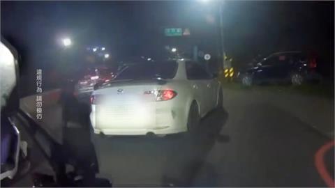 毒駕拒檢狂飆自撞電線桿　警搜出喪屍煙彈及安毒