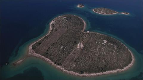 超狂情人節禮物！　克羅埃西亞開賣「天價愛心島」
