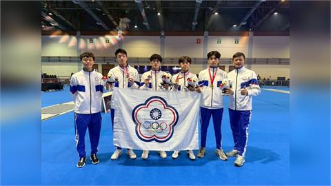 擊劍／台灣小將好棒！雅加達亞青賽傳捷報！男子銳劍團體奪金、女子鈍劍團體摘銀