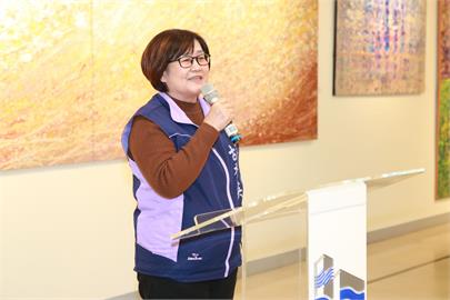 快新聞／台中市議員家庭出遊「車輛意外自撞」　90歲父親不幸身亡
