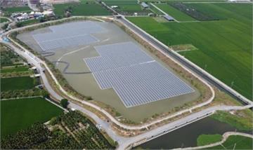 風災後破損光電板棄置惹議　彭啟明：再不處理將強令業者退場