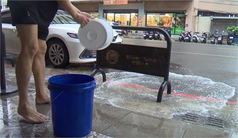 鋒面過境高雄下大雨　鍋物店淹水　緊急公告：停業一天