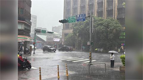 快新聞／19縣市豪大雨特報！屏東慎防超大豪雨　影響時間曝光