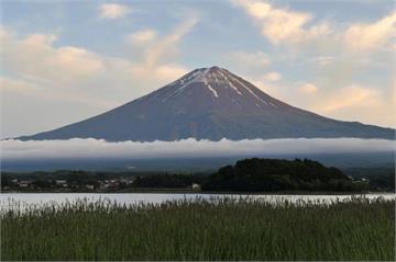 日本富士河口湖飯店人員敲門驚見台女身亡！27歲台籍女嫌持刀遭逮