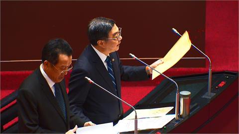 國民黨緊咬卓揆包機特權　謝長廷：拿不出證據還不敢付代價