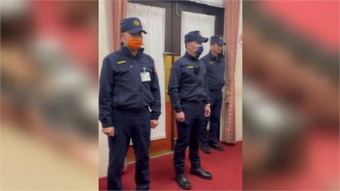 憲訴法覆議氣氛詭譎？　吳思瑤曝：警力倍增