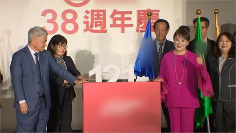 百貨週年慶驚見1200萬珠寶大單！　檔期加碼搶「普發1萬」商機