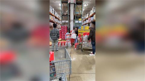 好市多「化妝台之亂」！女代購掃光66組玩具喊「全部都我的」　遭肉搜炎上