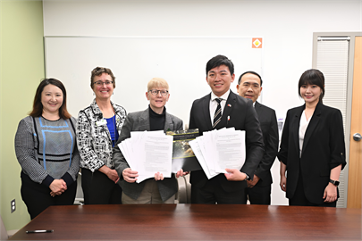 高市府訪團赴美　與姐妹市學院簽教育交流意向書