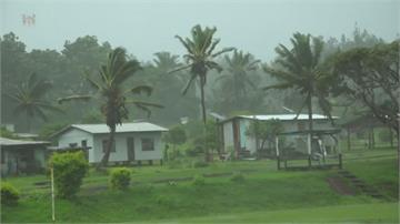 強烈氣旋襲斐濟 數十棟屋受損釀2死
