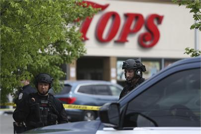 紐約州水牛城連鎖超市爆大規模槍擊　「至少10死」槍手遭捕