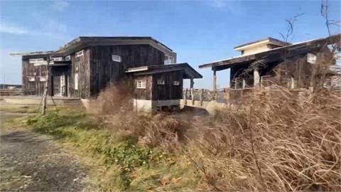 蚊子館！　台西海口生活館空置4年　　步道破損鏽跡斑斑雜草近人高
