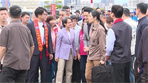 蔣萬安、沈伯洋首度同台　沈伯洋喊：由我們改變城市