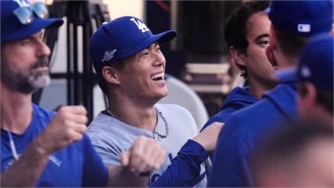 MLB(影)／山本由伸勒？國聯冠軍賽G3球員出場「找不到人」遲到亮相場邊全都錄