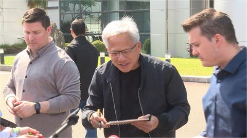 決策者(影)／輝達發「汪星人員工證」！黃仁勳曾曝「午休回家看狗」？ 孫宗德談關鍵