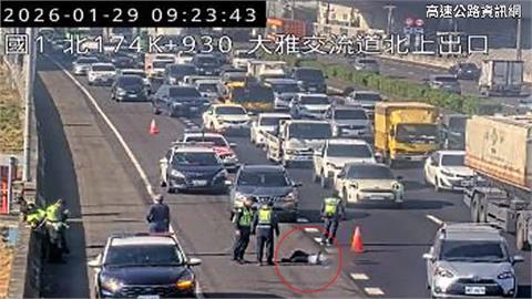 持刀砍人凶嫌徒步逃國道遭撞　犯案前po千字文表不滿