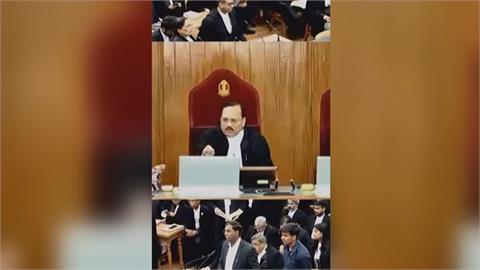 法官將失業青年比作蟑螂　印度「蟑螂人民黨」爆紅