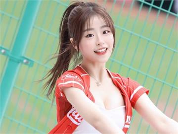 啦啦隊／遭影射與富二代出遊小龍女「柳柳」提吿！網友道歉稱「迷戀過度才自導自演」