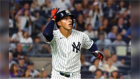 MLB(影)／洋基本季第一發滿貫砲出爐！菜鳥游擊手驚天一擊轟垮菅野智之