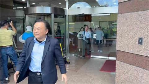 「粉底液事件」爆綠營互槓　林佳龍談王義川這樣說