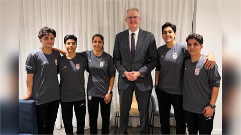 快新聞／澳洲政府正式提供政治庇護！伊朗女足球員5人獲人道簽證　川普發聲：處理完畢