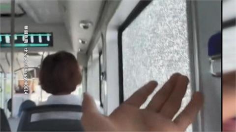 怕怕的！公車玻璃碎成蜘蛛網　乘客憂被割傷「不敢坐」