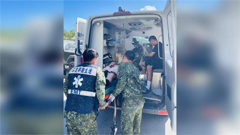 快新聞／鏟子超人倒下！　志工花蓮救災突「熱衰竭」