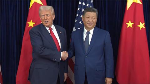 川普喊話習近平勿供伊朗武器 美財長批中國囤油「不可靠」