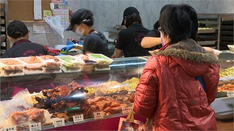 市場業者年菜備貨量比往年增加2成　熟食真空包搶手
