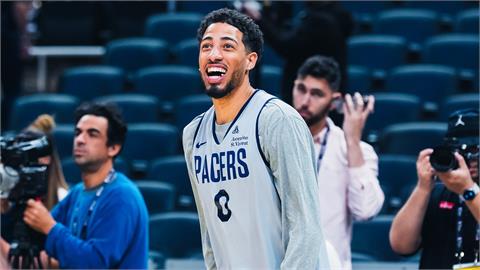 NBA(影)/等了25年才迎來總冠軍賽!溜馬主控哈利伯頓腿傷 回家首戰還是會打
