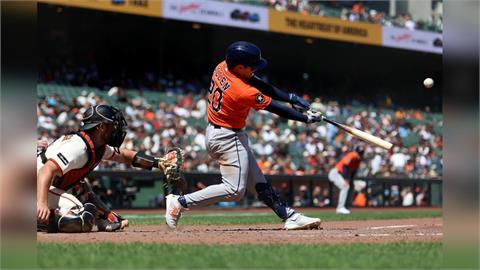MLB(影)／鄧愷威隊友「醜陋贏球」緊守分區龍頭　打線熄火、先發輪值拉警報