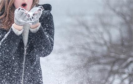 冰天雪地有多冷？鄭明典曬「2張圖」秀極凍地區：只有-20度