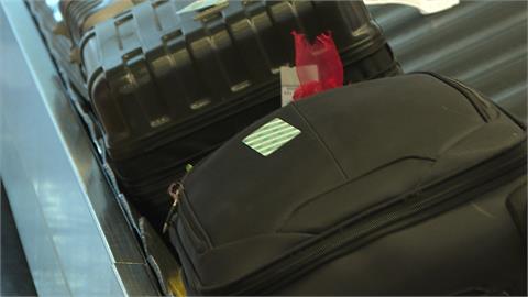 搭飛機注意！長榮全航線行李改計件制 經濟艙每人兩件46公斤