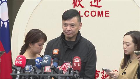 快新聞／黃國昌、肌肉男館長堅定挺柯！　洪健益：法學博士丟人丟到家了