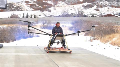 美科技公司研發個人飛行器 油電混合易操作