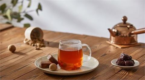 冷天必喝！ 健管師揭「2大祛寒茶飲」：對付手腳冰冷、疲勞超有效