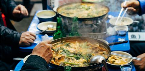 吃完身上味道散不掉！他見1畫面不忍揭「火鍋店暗黑內幕」 ：換家吃吧