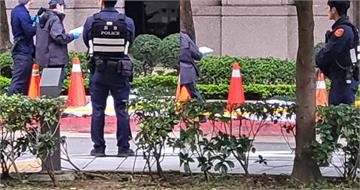 桃園藝文特區57歲婦「穿紅衣墜樓」身亡　路人清晨經過嚇壞