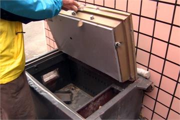 功德箱撬不開整個偷走 賊遇臨檢當場被逮