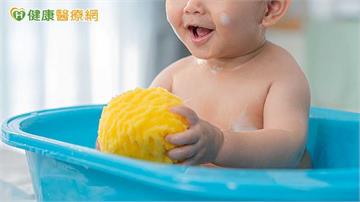小孩需要每天洗澡嗎？醫揭各年齡清潔頻率　青春期後建議每天洗