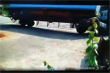 林口離奇車禍  貨櫃傾斜壓駕駛頂棚