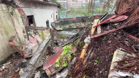 瑞芳圍牆突崩塌！67歲翁慘困廢墟　消防破牆救援